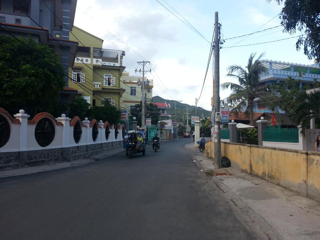 Hoang Oanh Motel Long Hai Εξωτερικό φωτογραφία